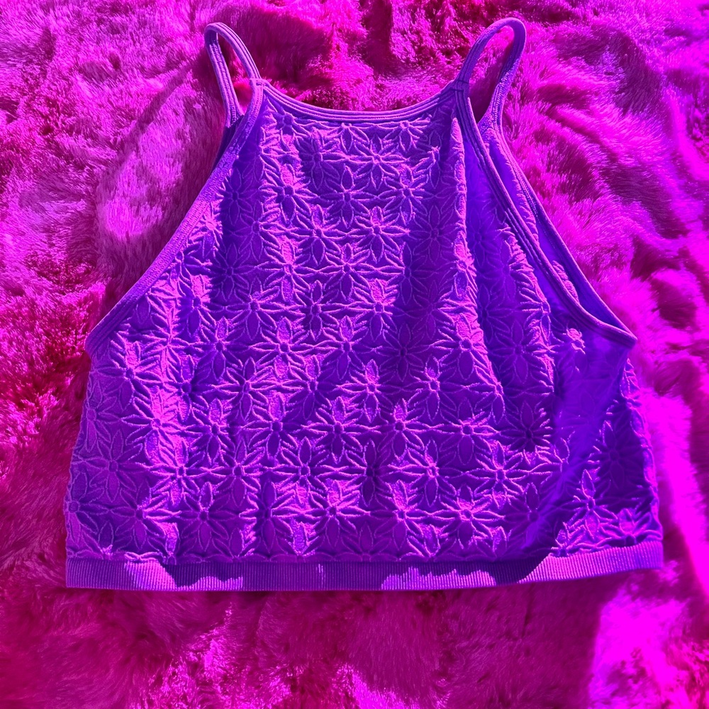 Purple Aeropostale halter top size L in womens